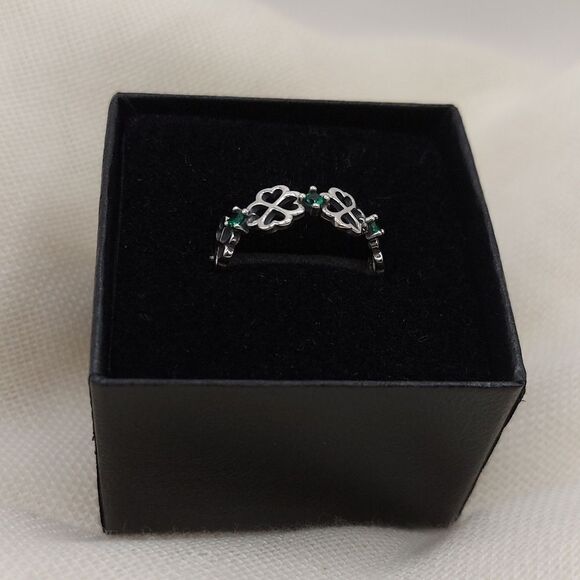 925 Sterling Silver Four Leaf Clover Good Luck Ring - Picture 9 of 9